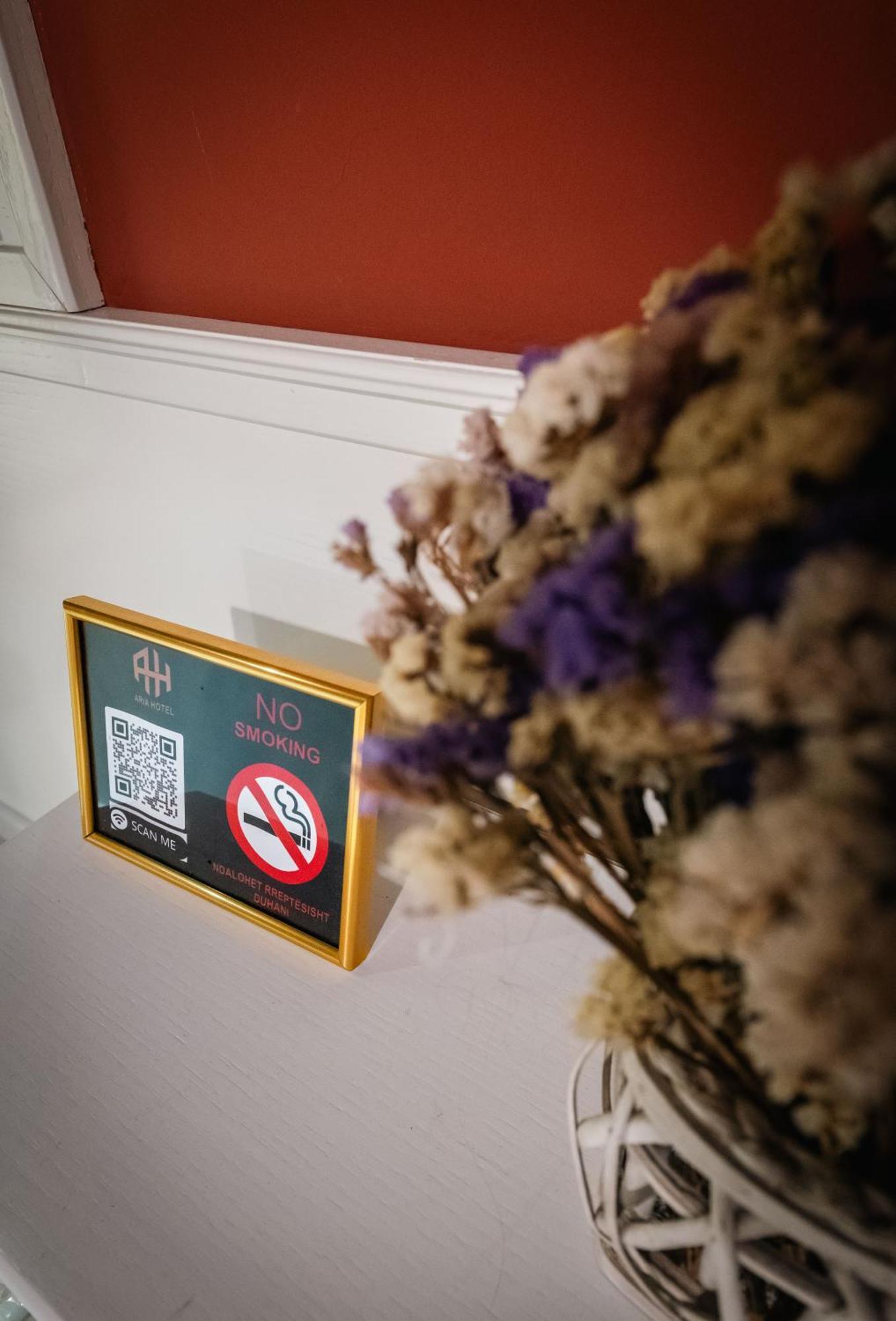 Hotel Aria Тирана Екстериор снимка